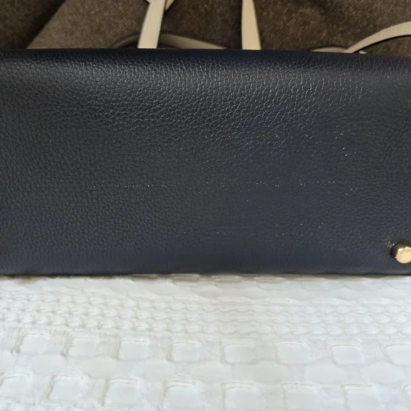 Coach Navy and Cream Women's Bag - Picture 3 of 7